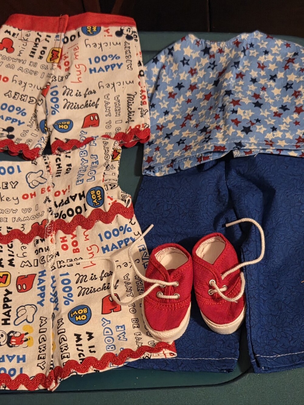 DOLL CLOTHES 16-18" FIVE PIECES INCLUDING SHOES